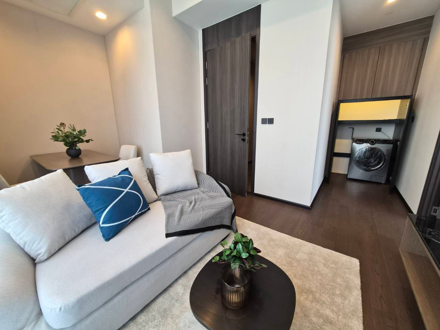 AESTIQ Thonglor For Rent Preview 6