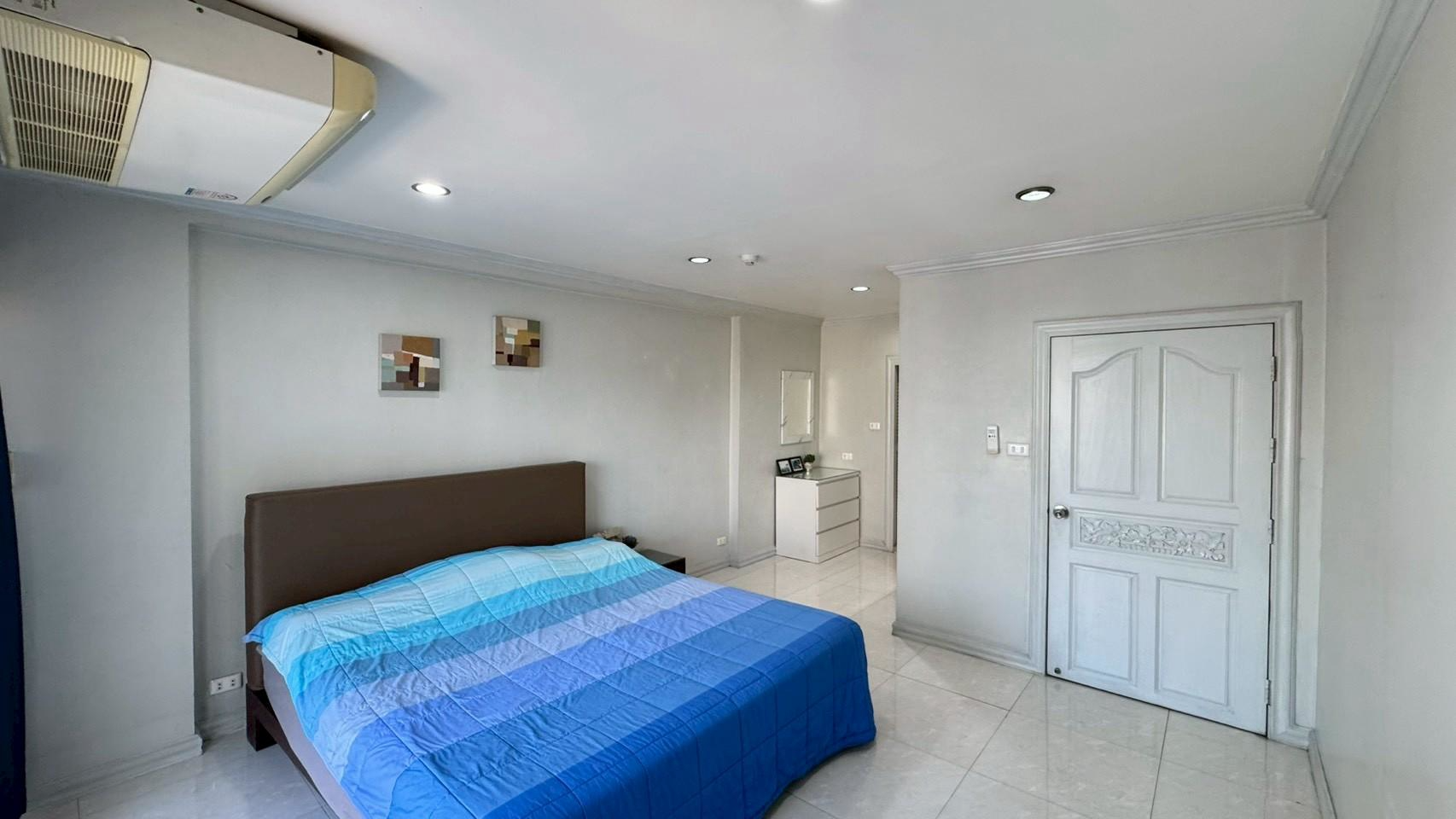 Saranjai Mansion For Rent Preview 5