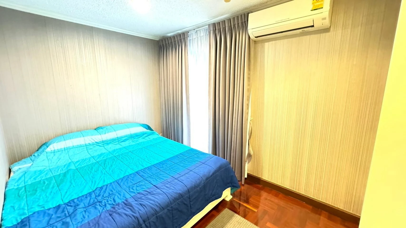 Richmond Palace For Rent Preview 7