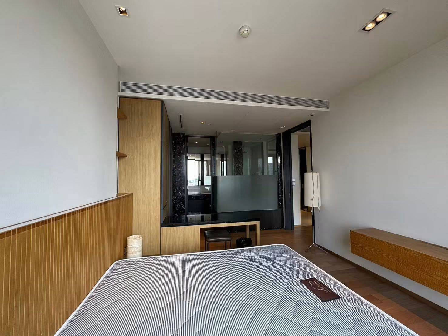 Beatniq Sukhumvit 32 For Rent Preview 3