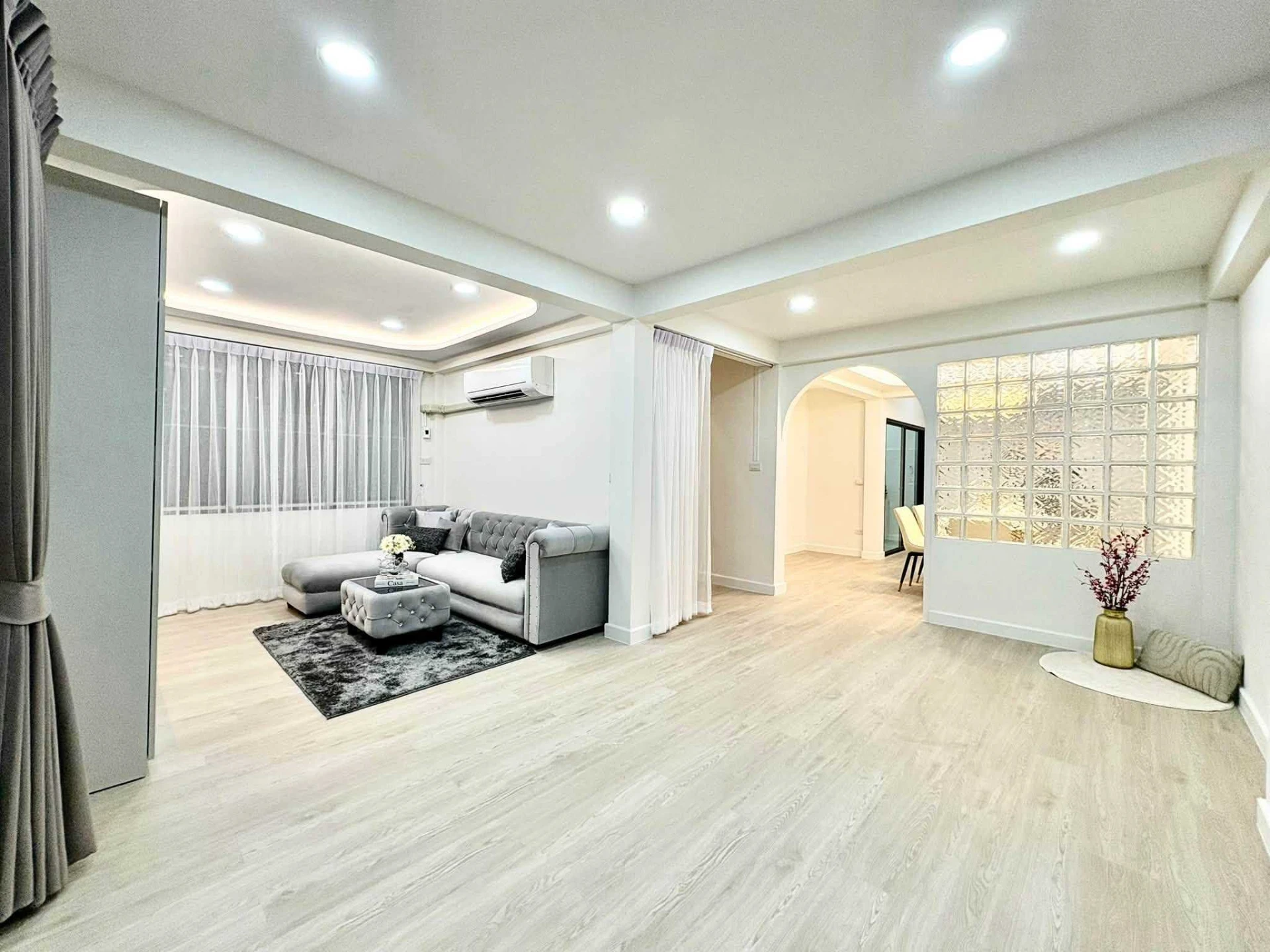 Single house at Sutthisan For Rent Preview 3
