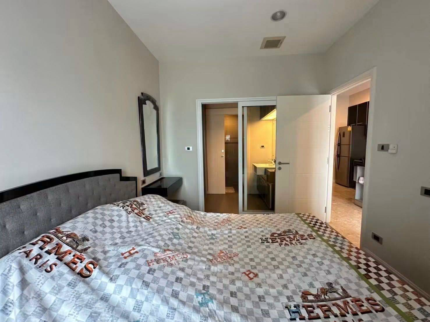 The Crest SuKhumvit 34 For Rent Preview 3