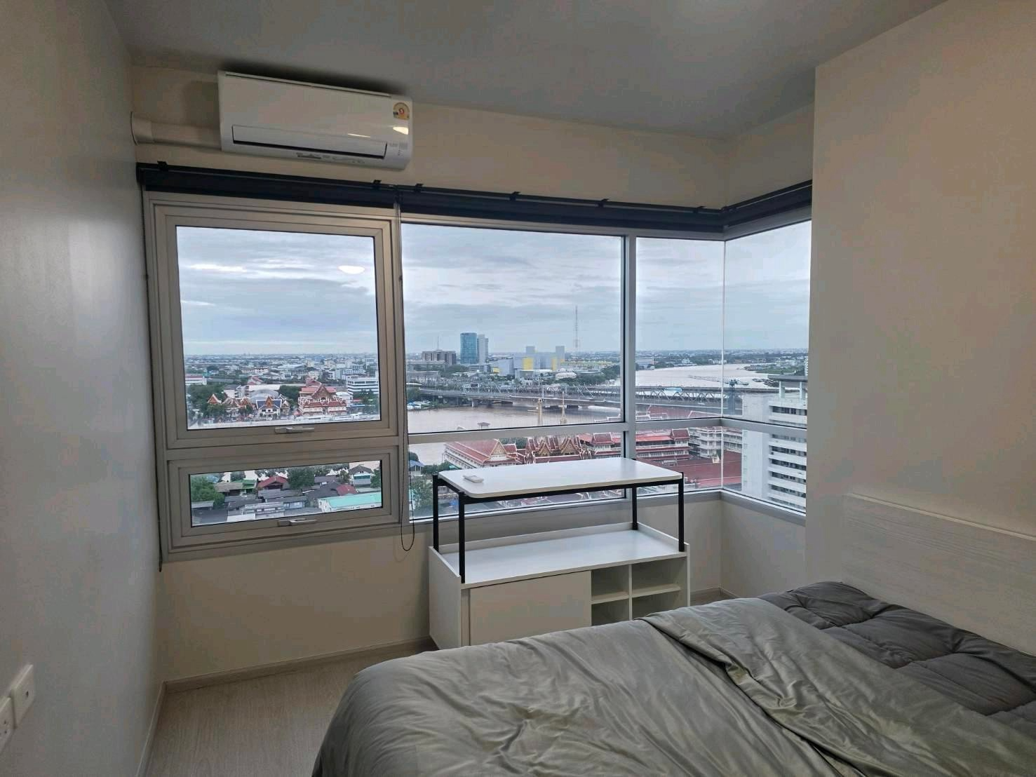 Chapter One Shine Bangpho For Rent Preview 4