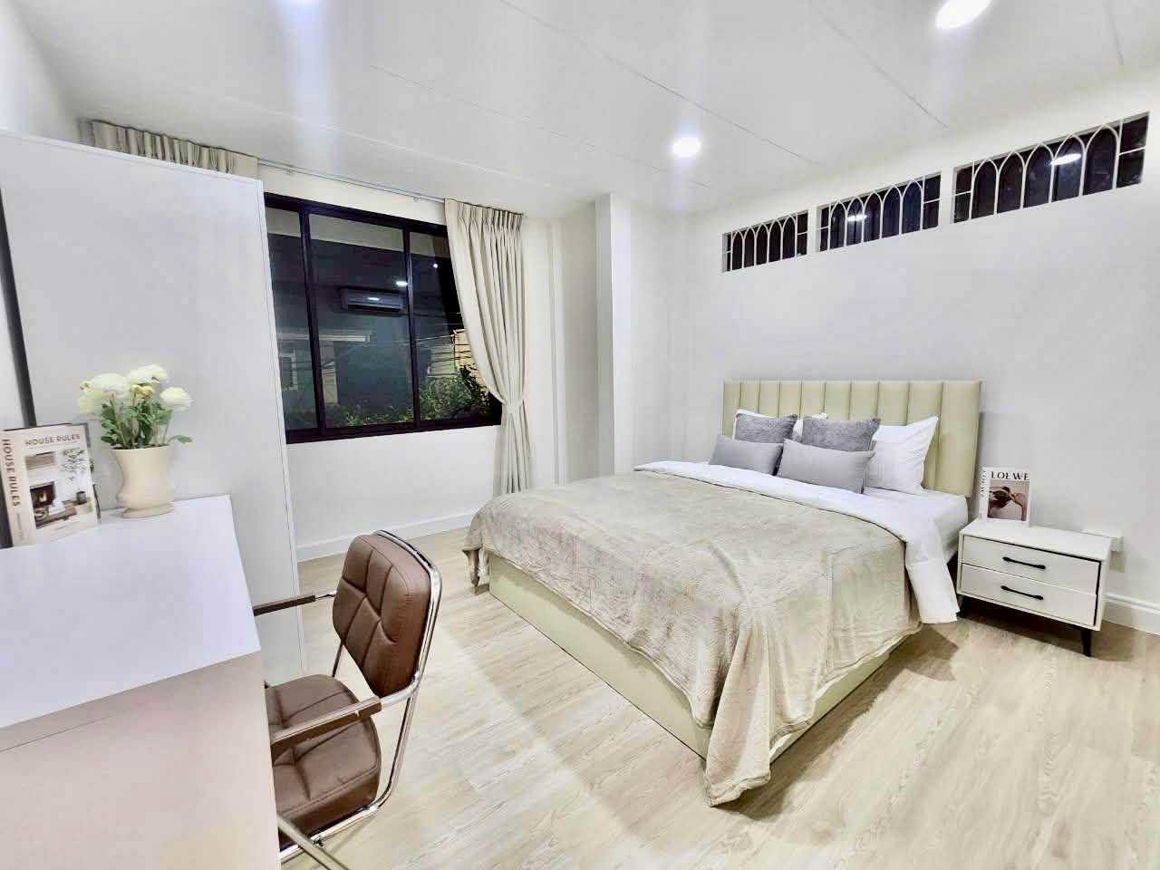 Single house at Sutthisan For Rent Preview 5