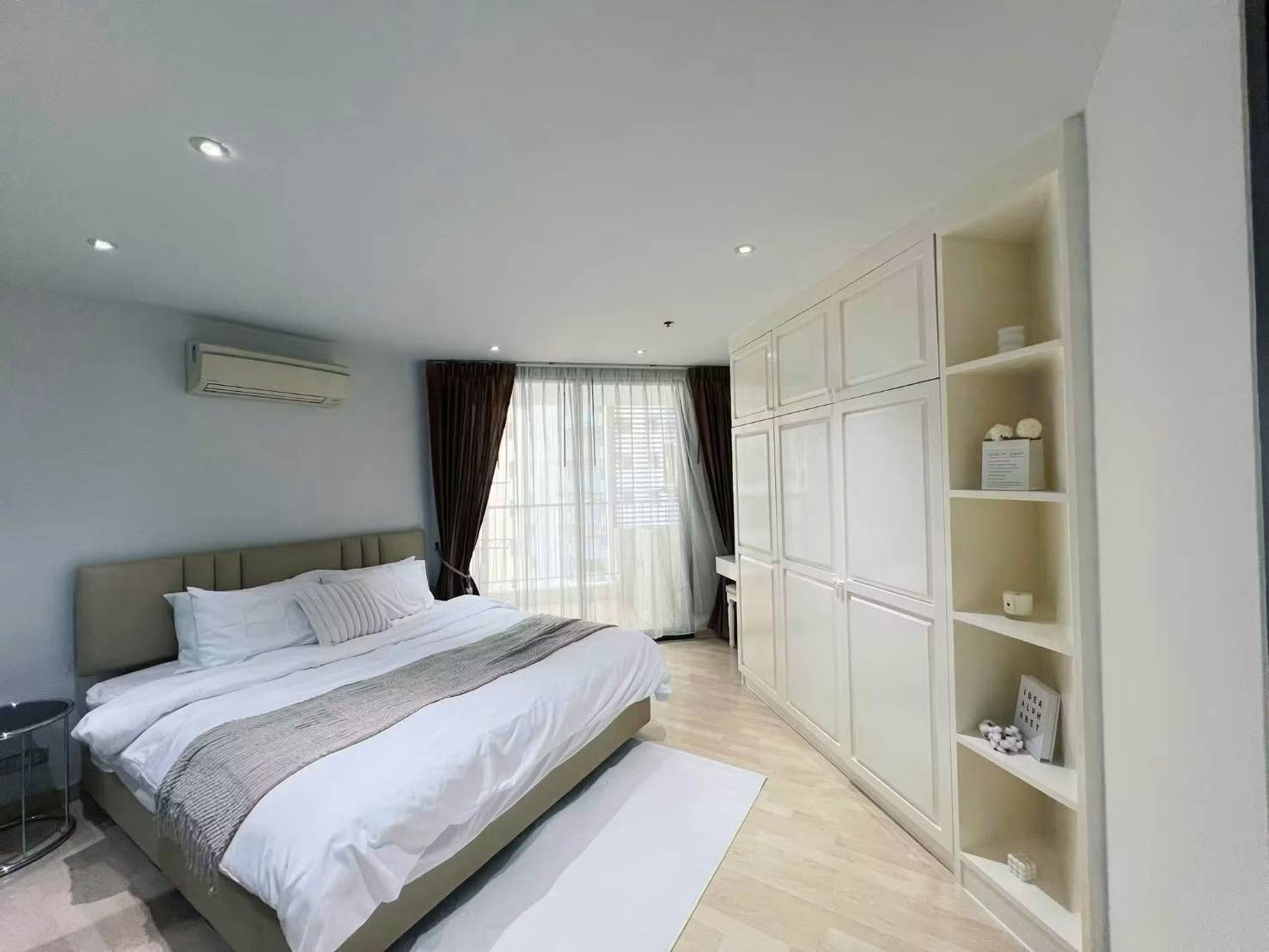 59 Heritage Condominum For Rent Preview 2
