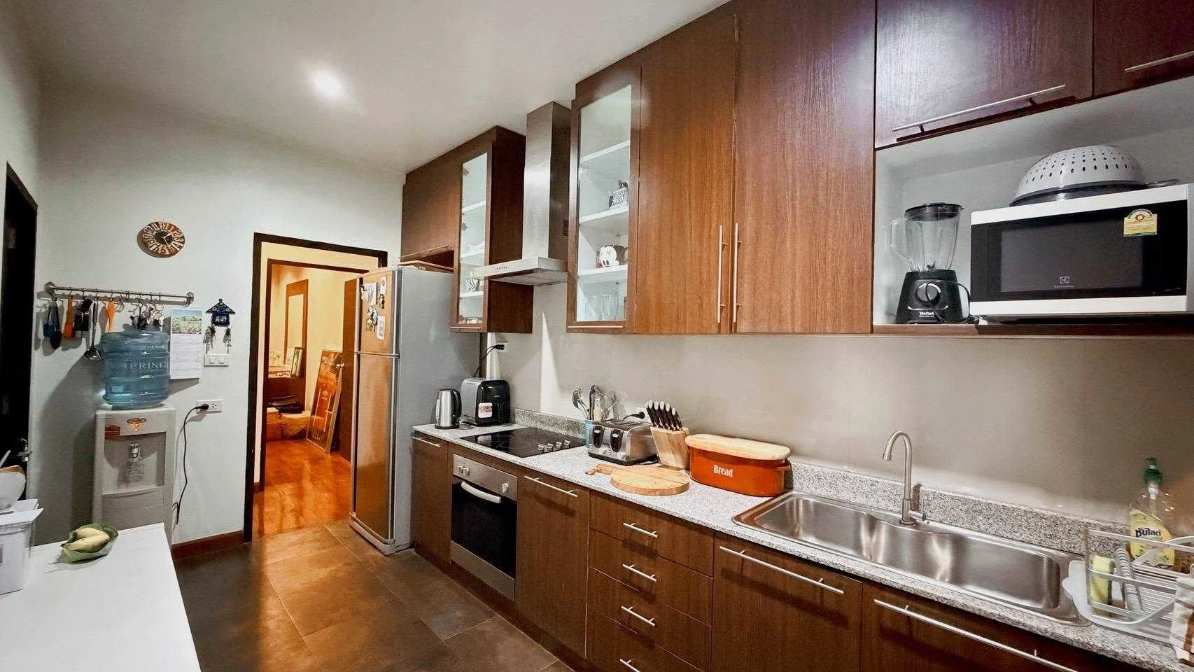 Ban Sasida Sukhumvit 24 For Rent Preview 2
