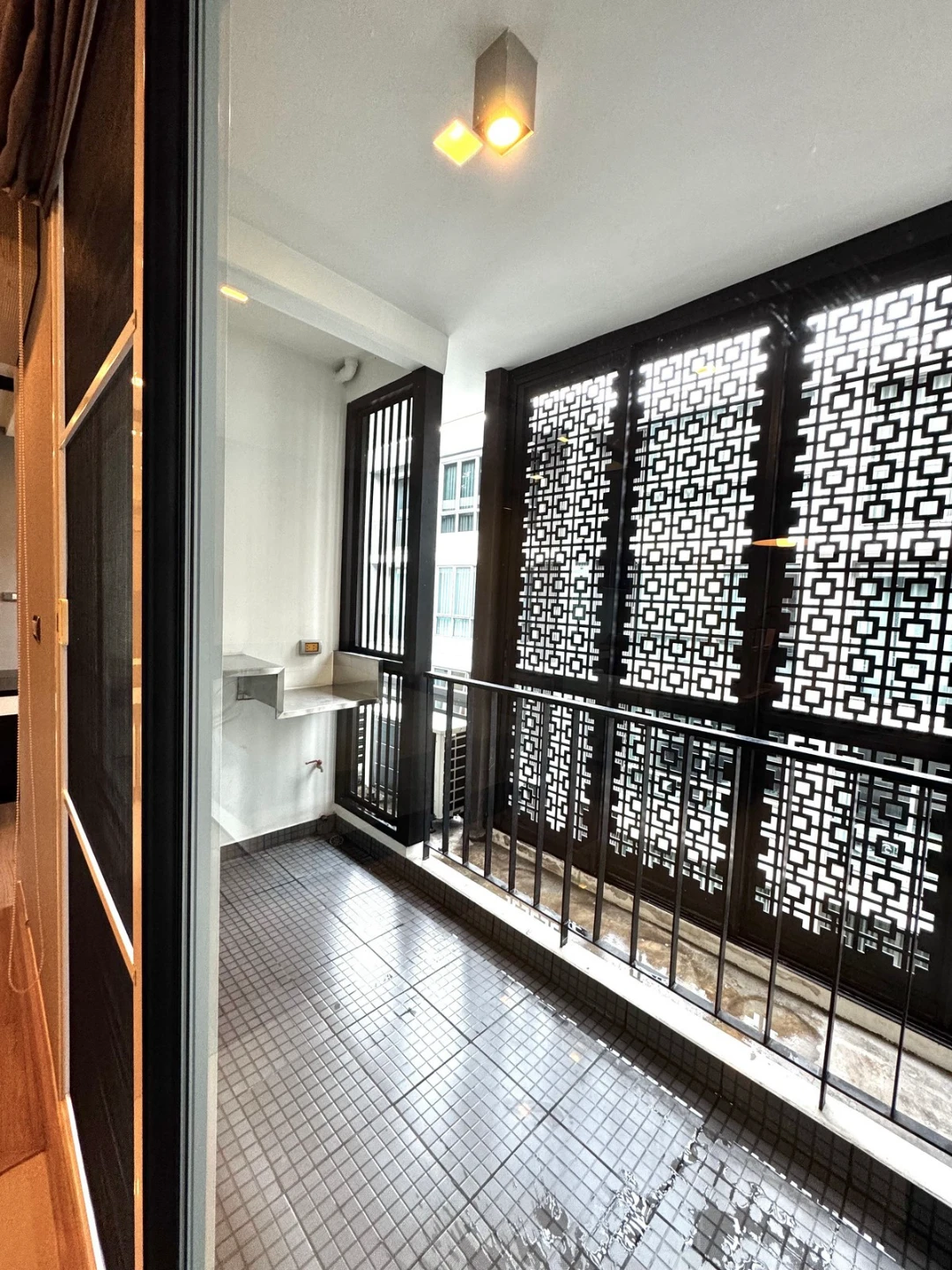 Tree  Condo Ekamai For Rent Preview 2