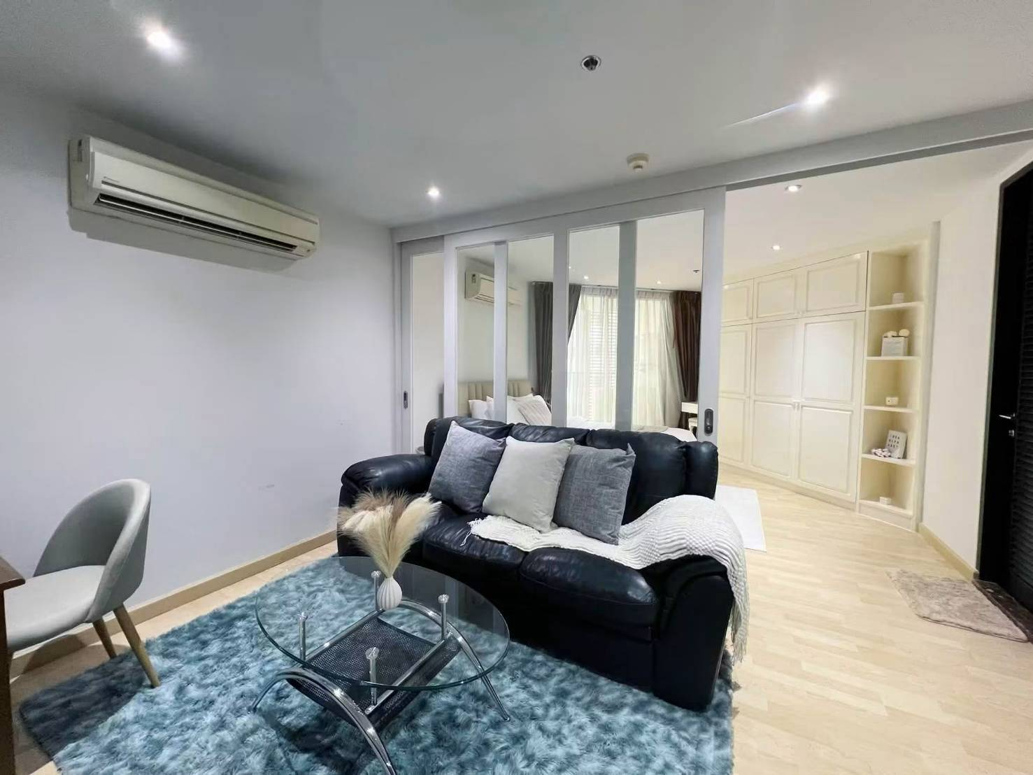 59 Heritage Condominum For Rent