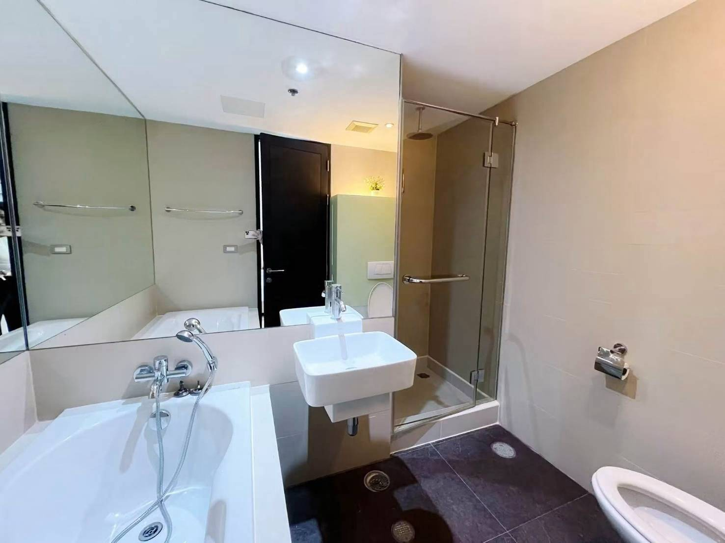 59 Heritage Condominum For Rent Preview 6