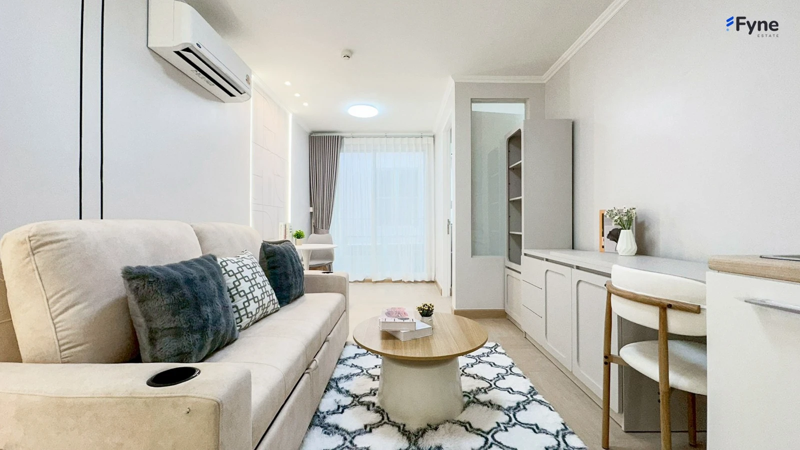 The Clover Thonglor Residence For Rent Preview 2