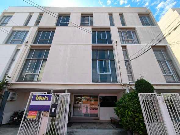 Home Office at Ladprao 31 For Rent Preview 3