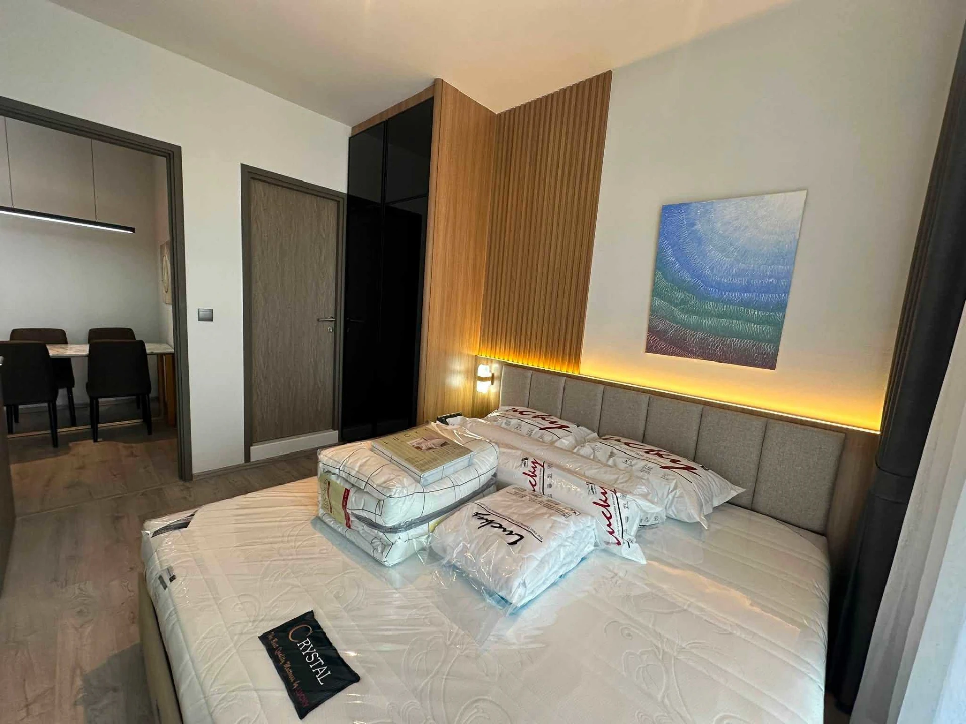 Rhythm Ekkamai Estate For Rent Preview 4