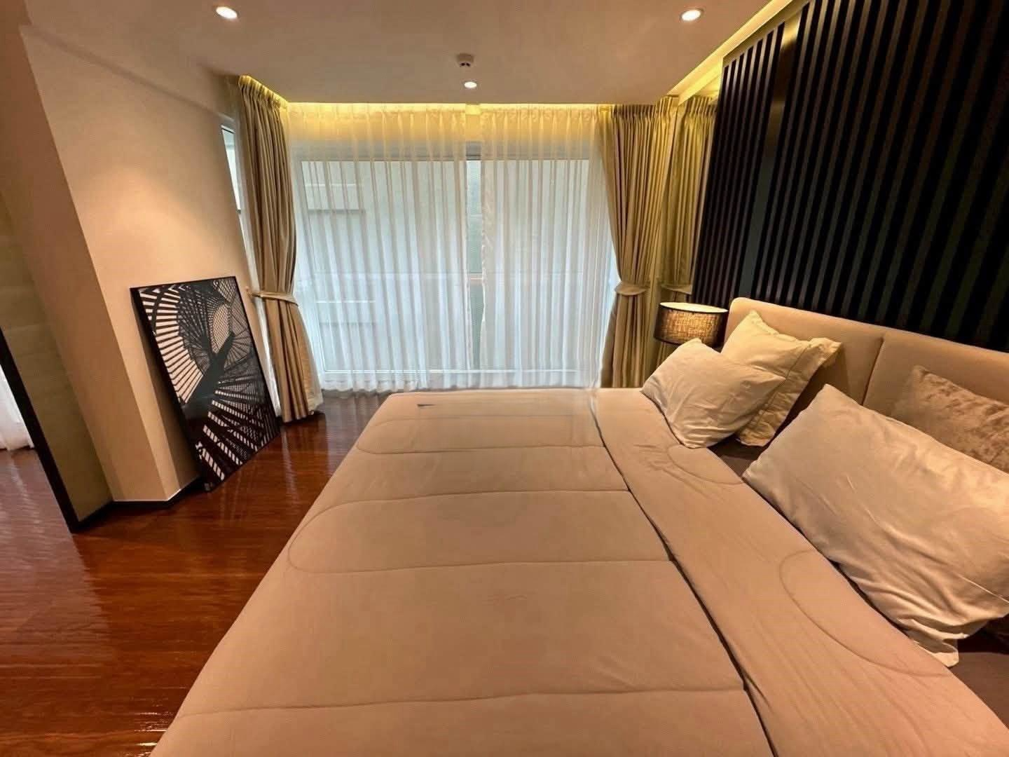 The private residence rajdamri For Rent Preview 3