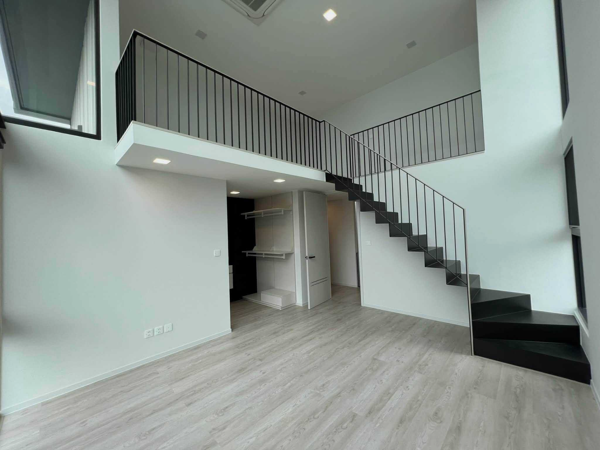 Vive Krungthep Krita For Rent Preview 4