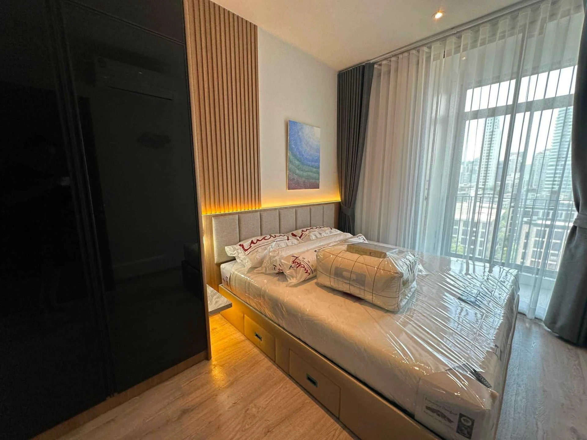 Rhythm Ekkamai Estate For Rent Preview 6