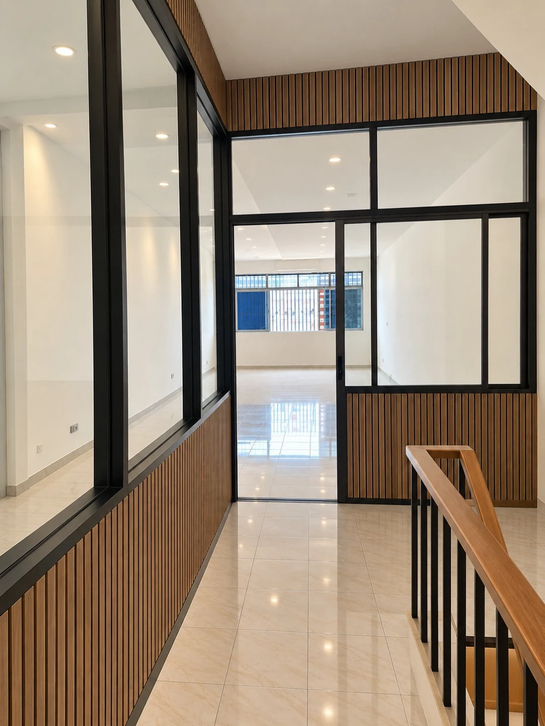 Commercial 2 building For Rent Preview 5