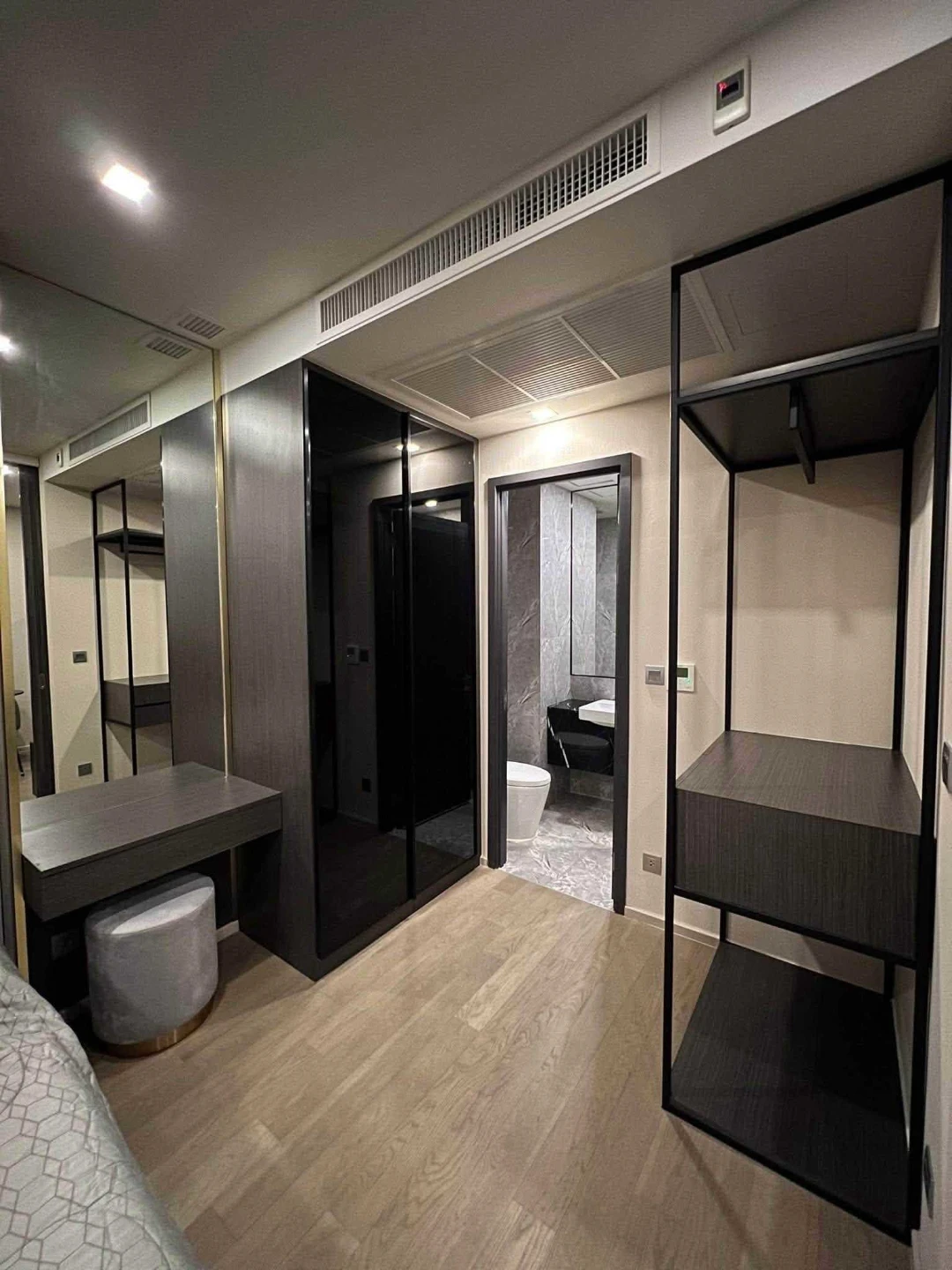 Ashton Asoke For Rent  Preview 2
