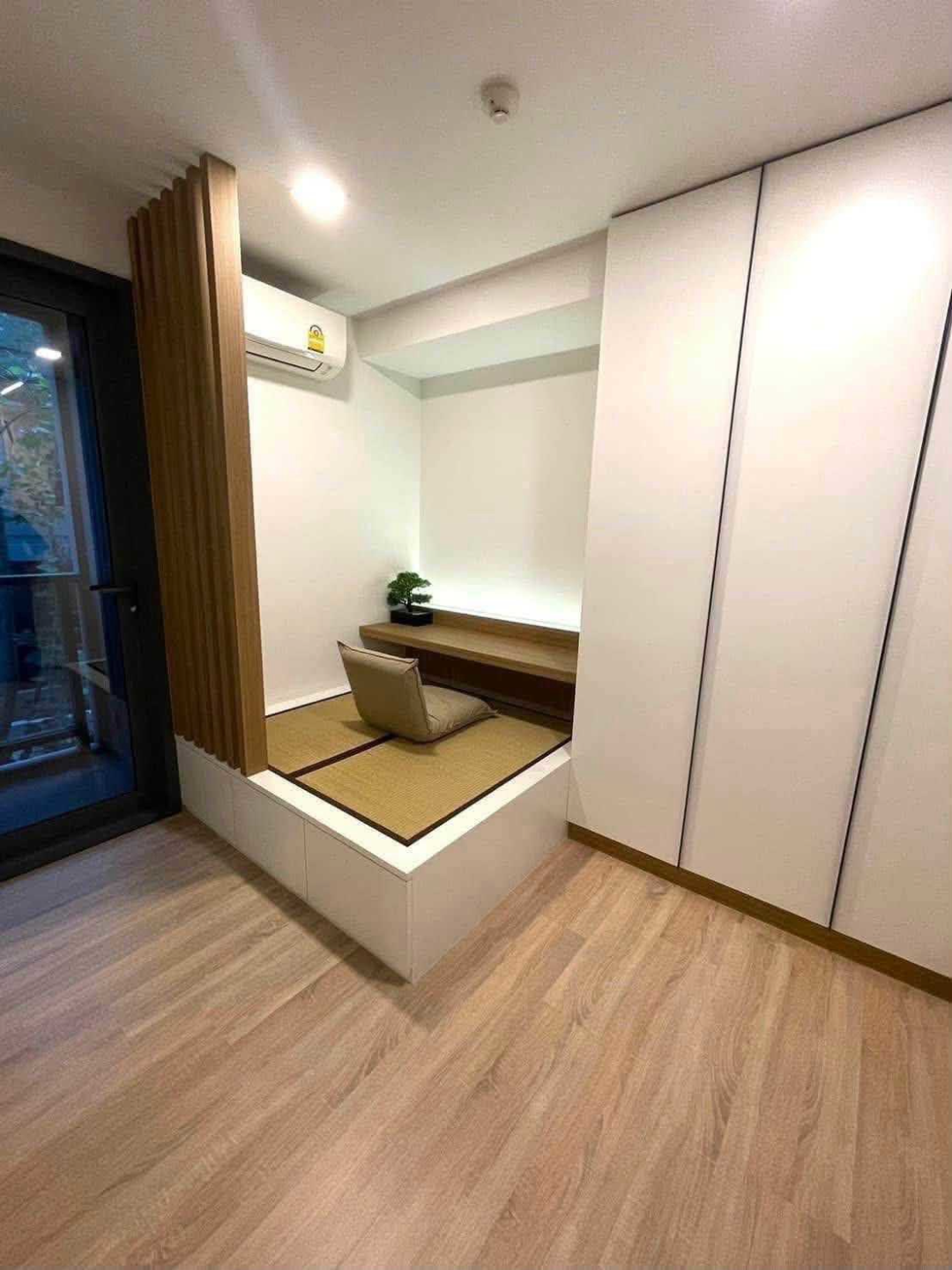 Taka Haus Ekkamai 12 For Rent Preview 2