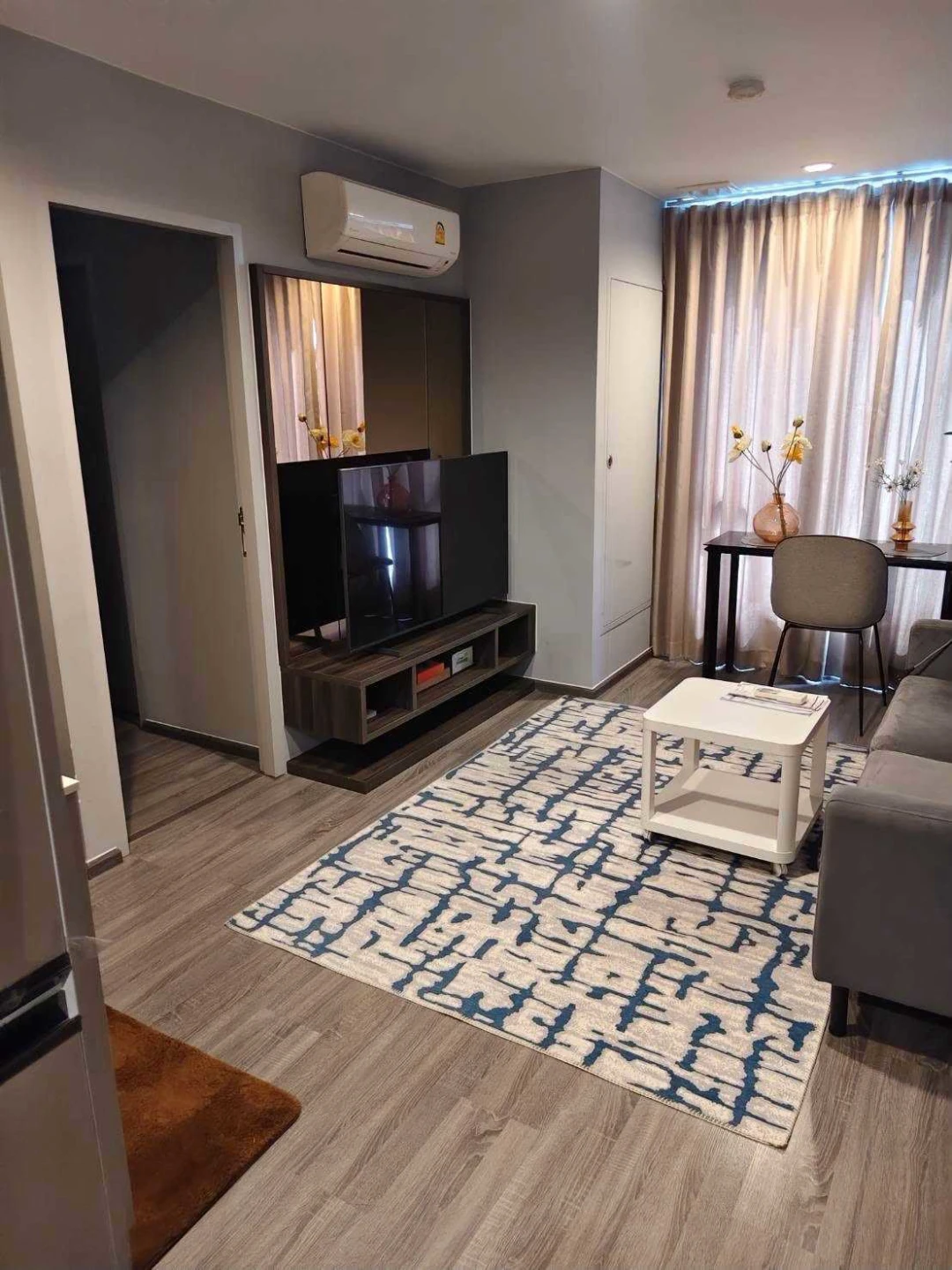 Ideo Mobi Sukhumvit 40 For Rent Preview 4