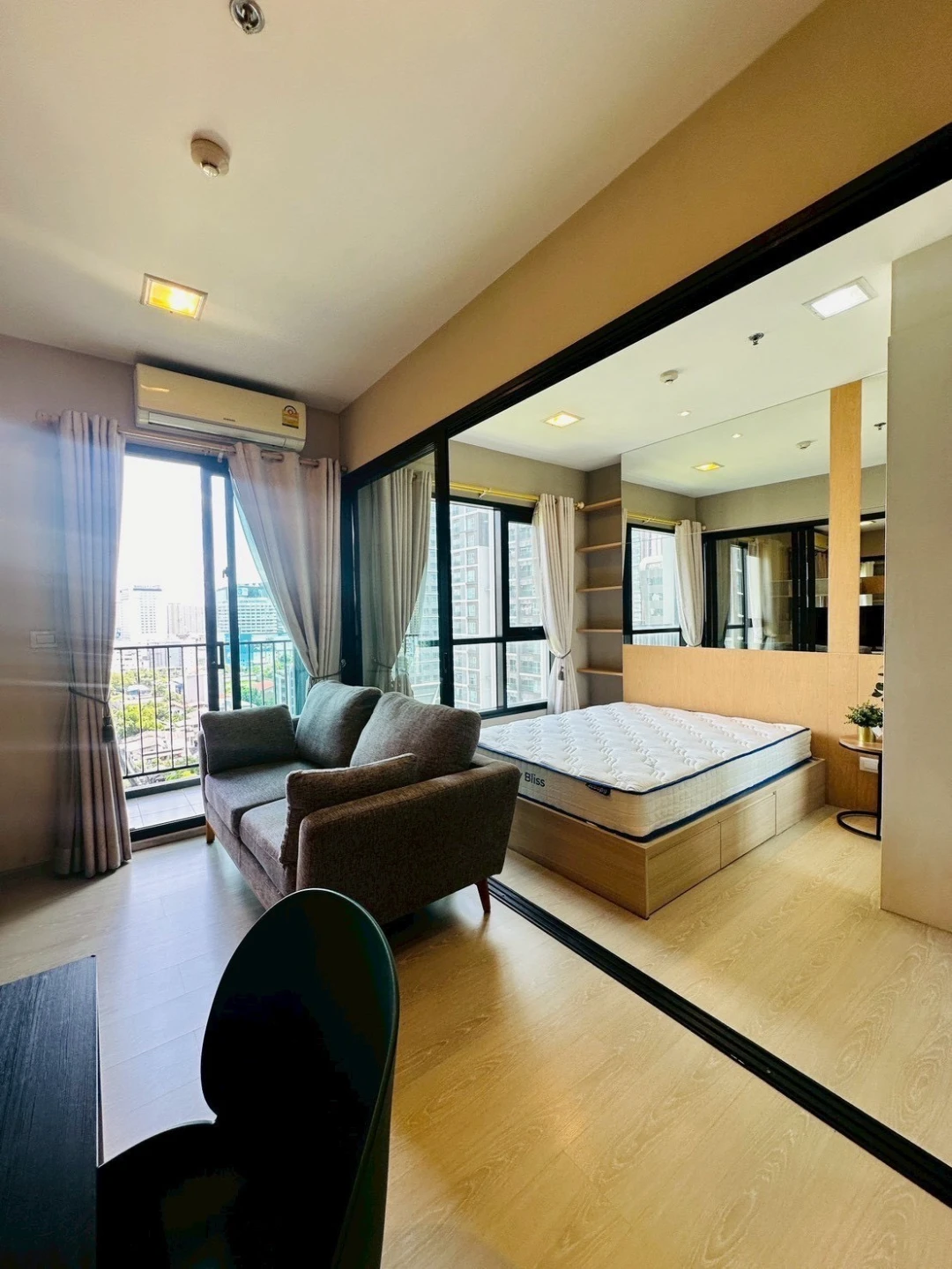 Lette Midst Rama 9 For Rent Preview 5