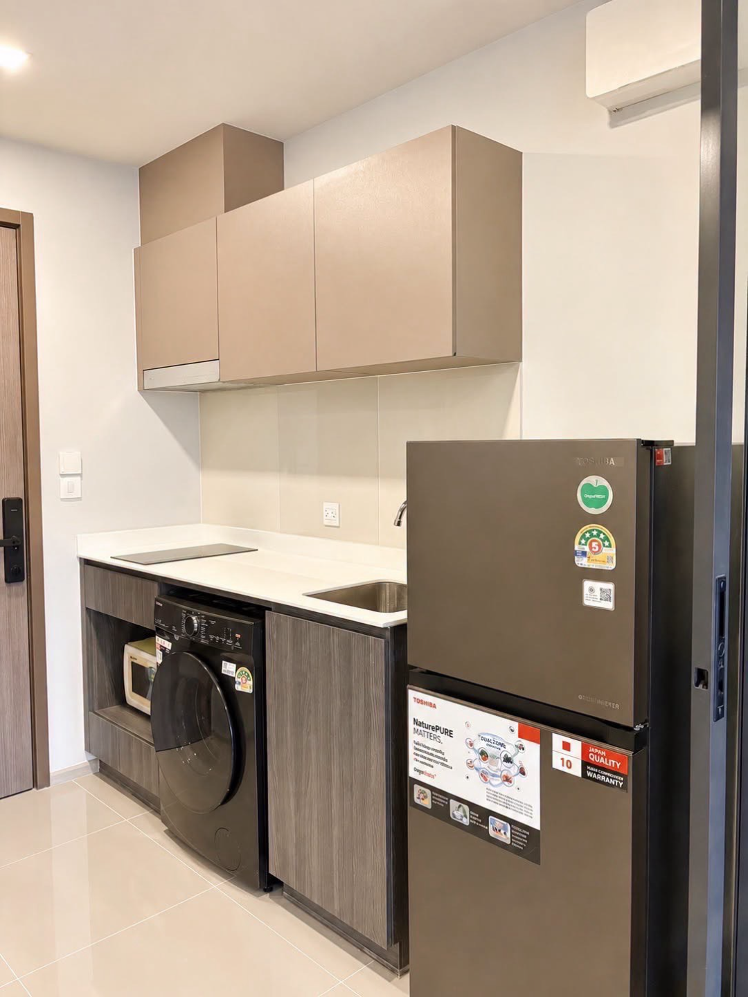 life Phahon Ladprao For Rent Preview 2