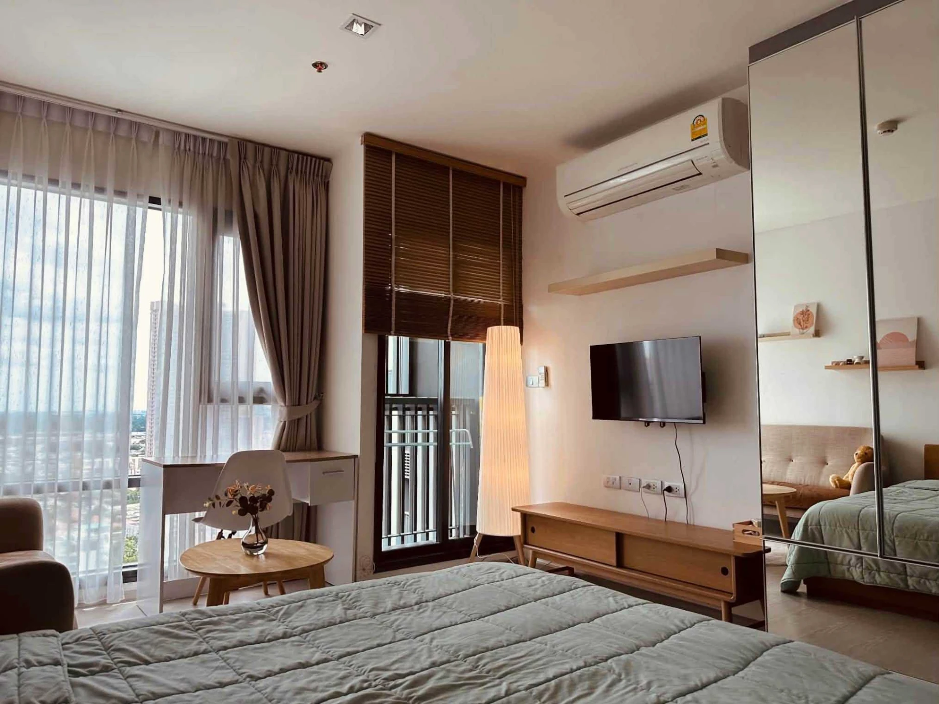 Rhythm Sukhumvit 36–38 For Rent Preview 5