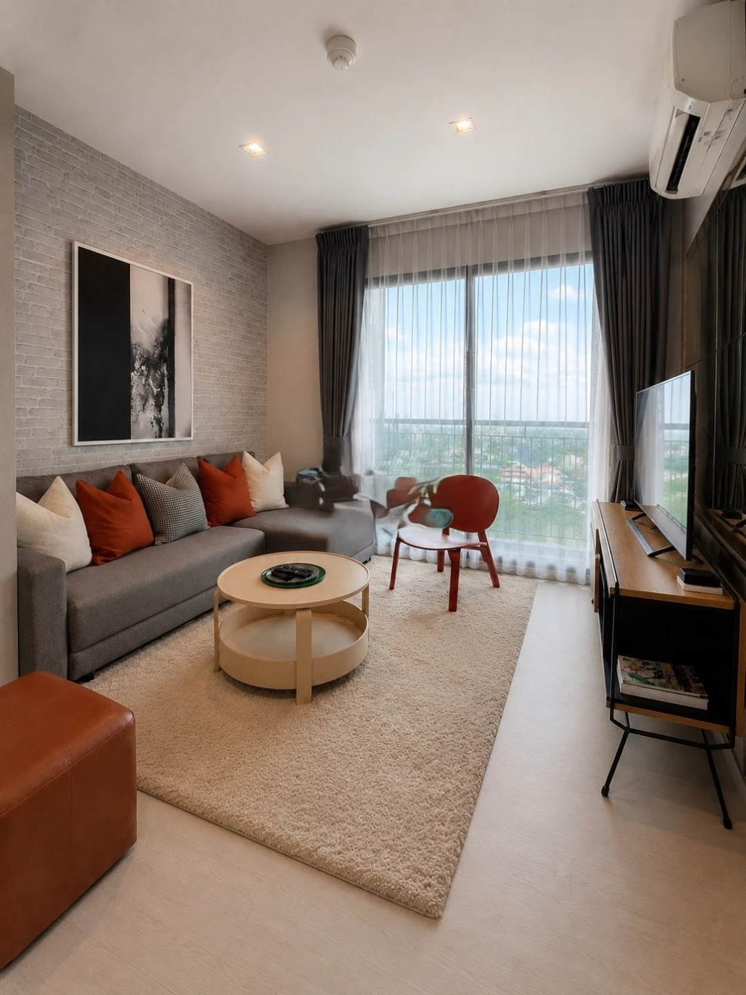 Rhythm Sukhumvit 36-38 For Rent