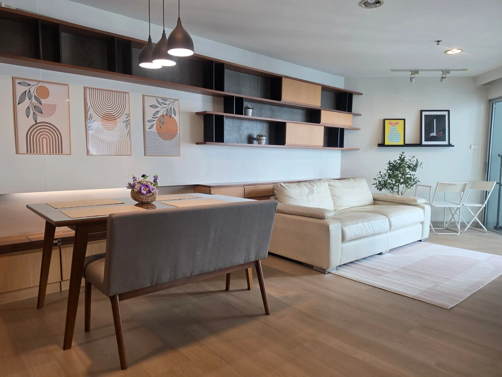 Bell Grand Rama 9 For Rent