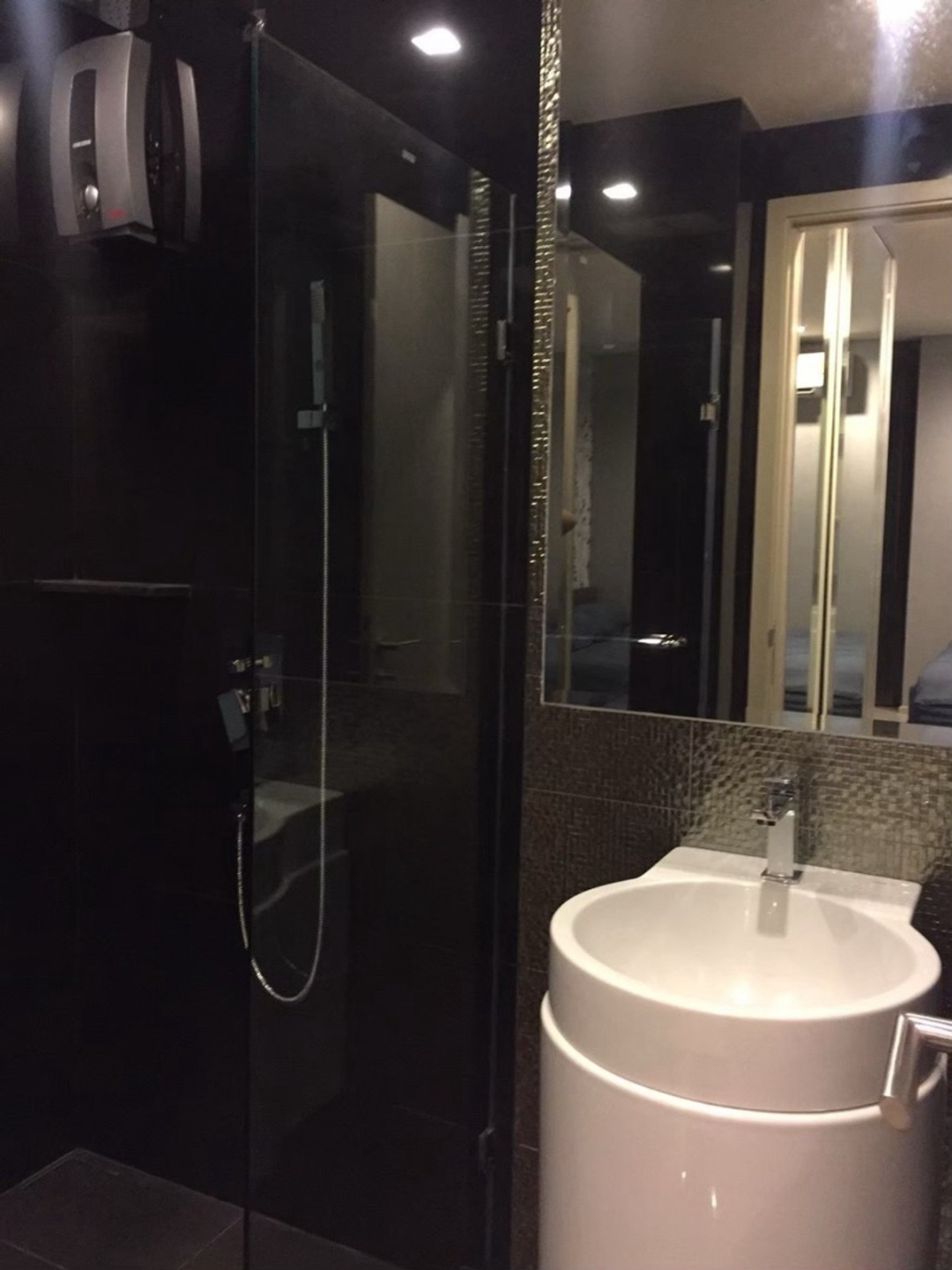 Rhythm Sukhumvit 36-38 For Rent Preview 3