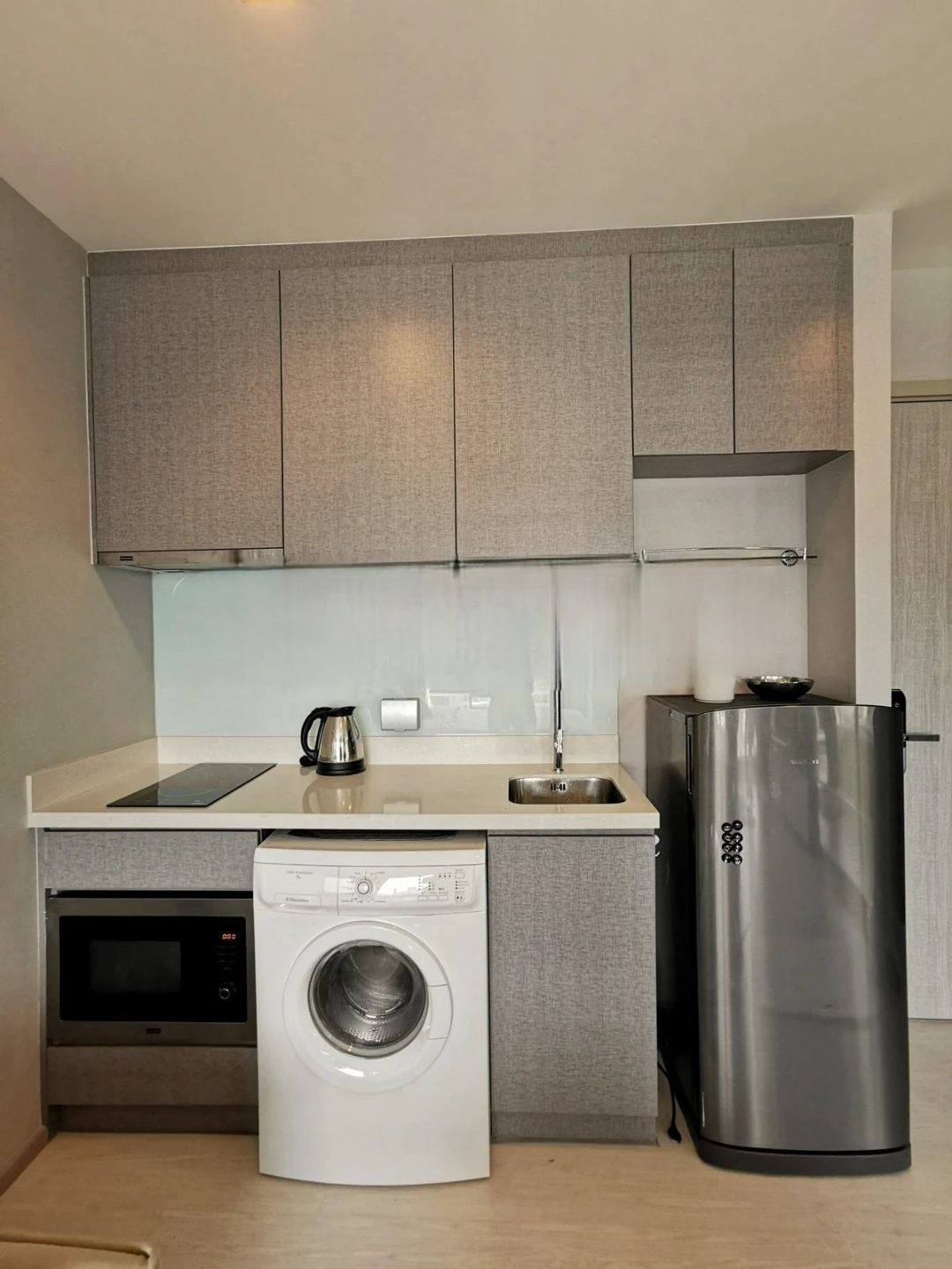 Rhythm Sukhumvit 36-38 For Rent Preview 4