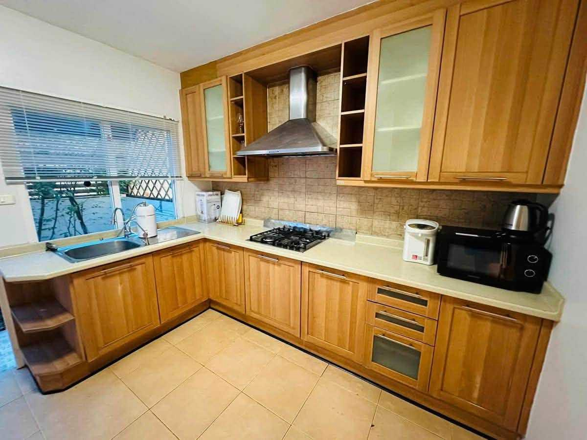 Moo Bann Klang Krung Thonglor Sukhumvit55 For Rent Preview 4