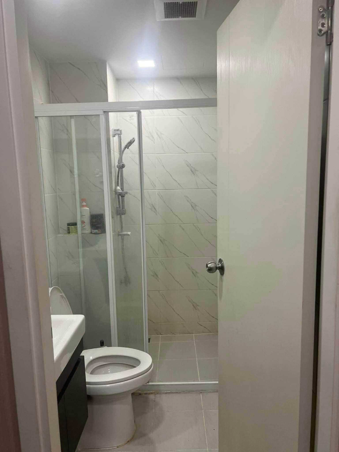 Atmoz Ratchada HuaikhwangFor Rent Preview 3