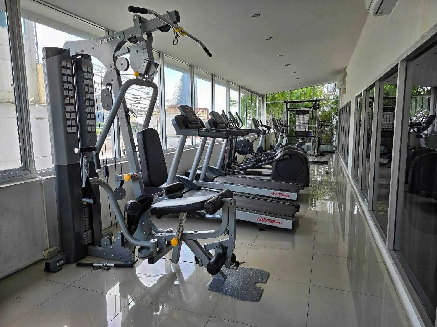 Waterford Diamond Sukhumvit 30/1 For Rent  Preview 3