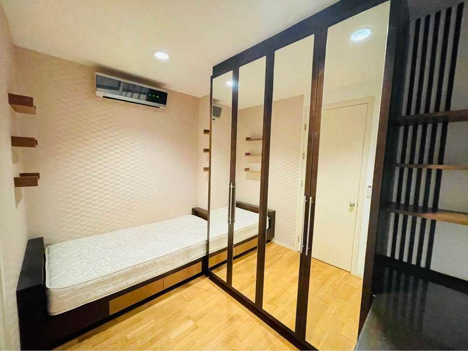 Amanta Ratchada For Rent Preview 5