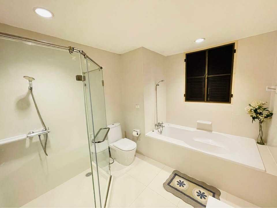 Amanta Ratchada For Rent Preview 6