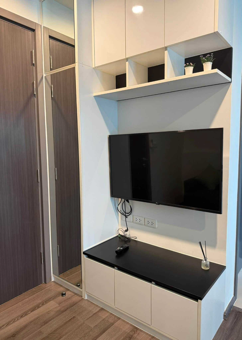 The Base Park West For Rent Preview 2