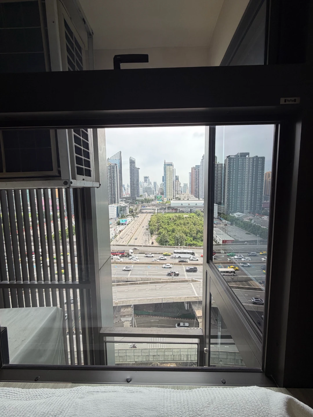 Chewathai Asoke For Rent Preview 4