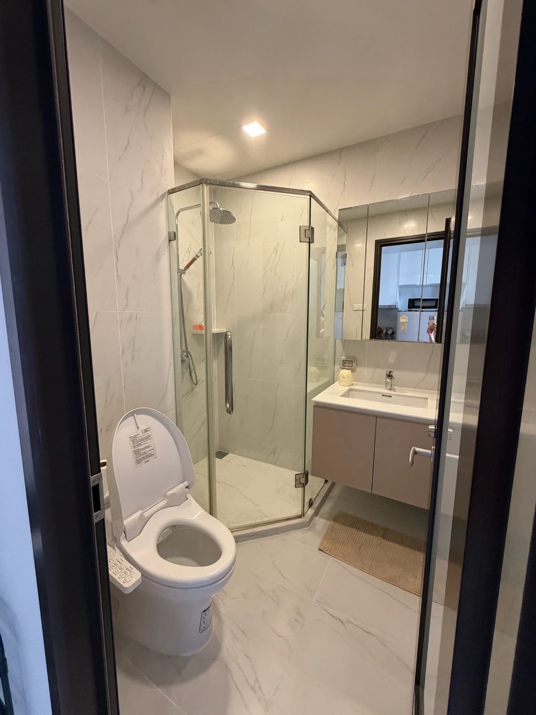 Chewathai Asoke For Rent Preview 5