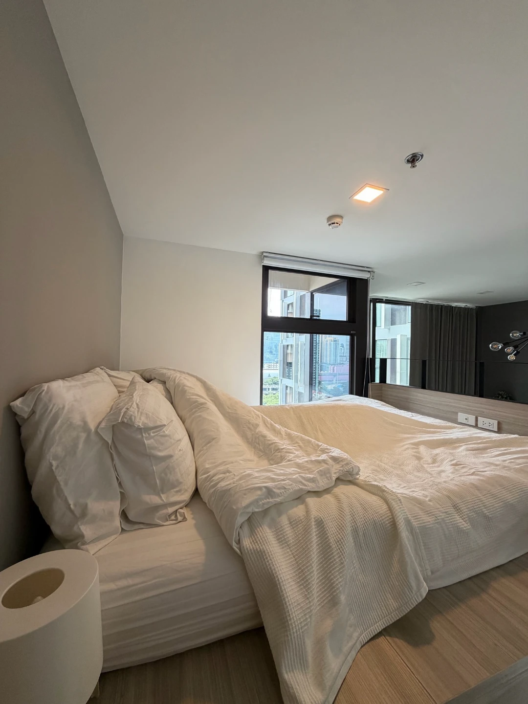 Chewathai Asoke For Rent Preview 7