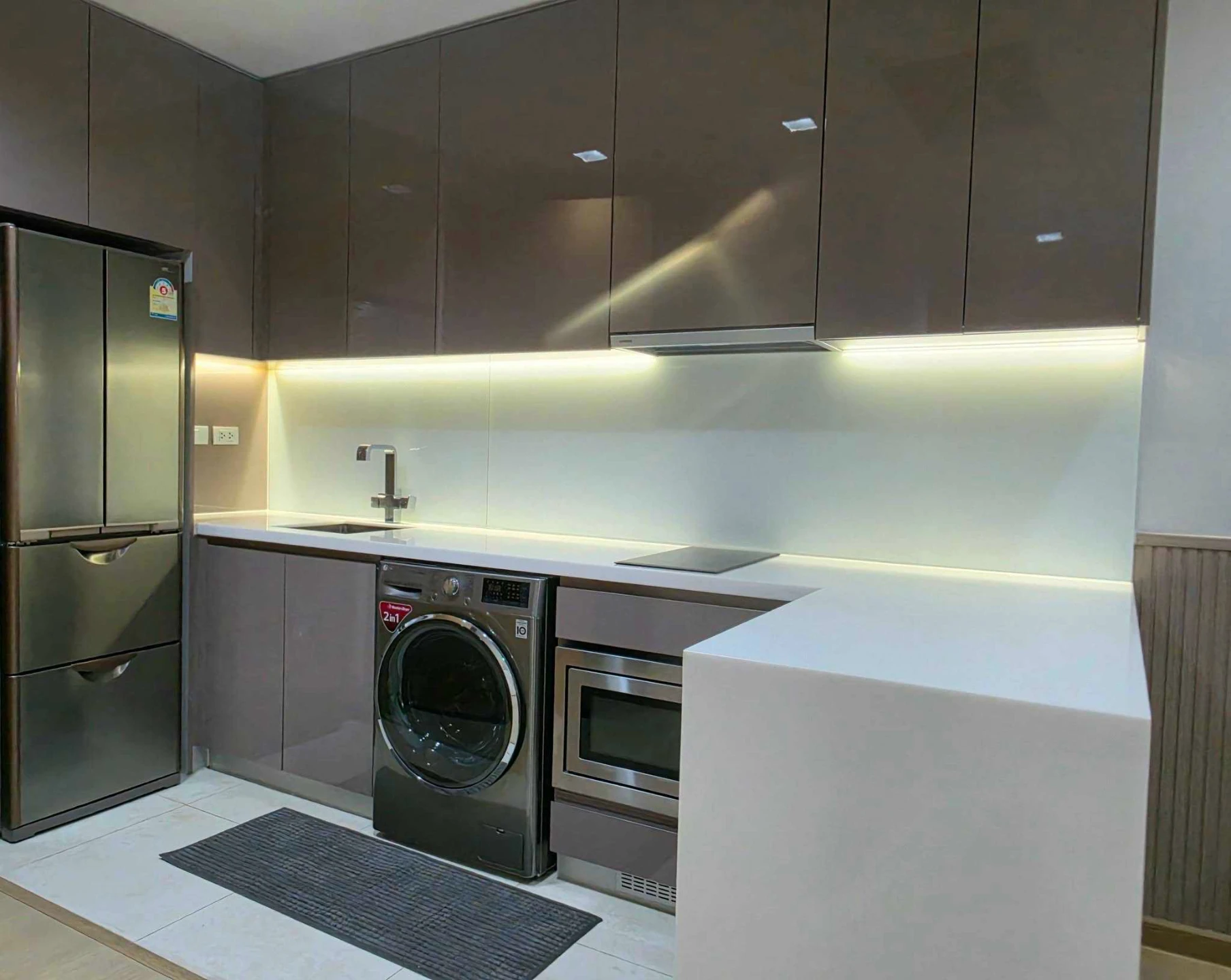 The Hyde Condominium For Rent Preview 3