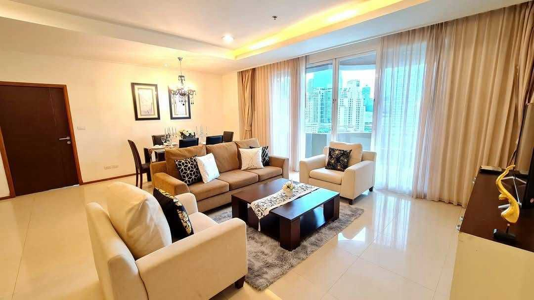 Piyathip Place Serviced Apartment For Rent Preview 3