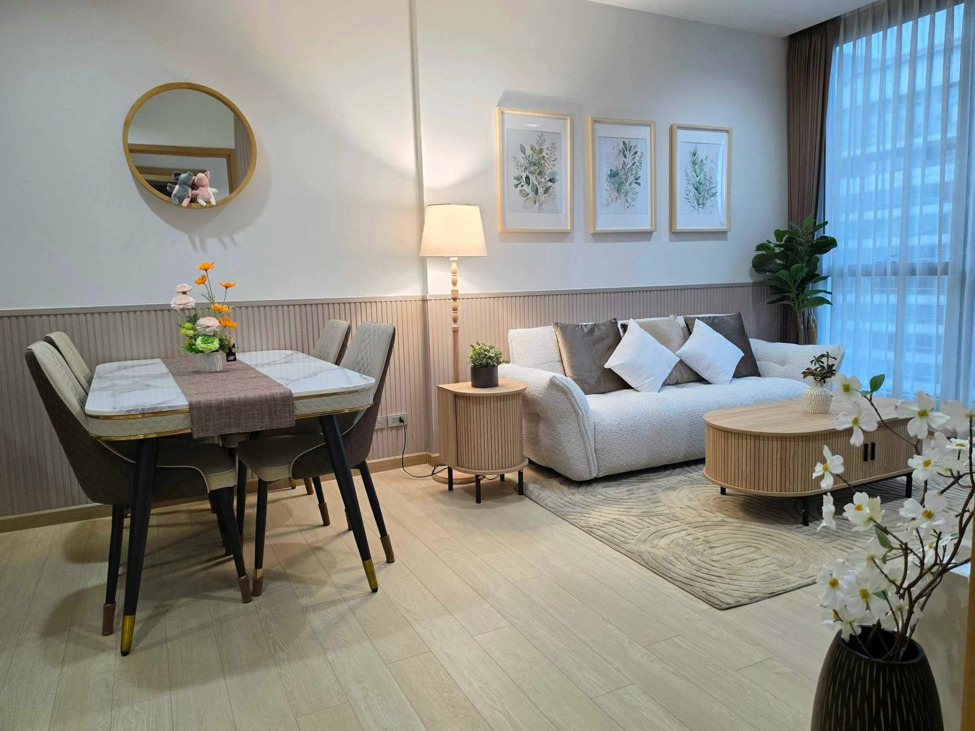 The Hyde Condominium For Rent