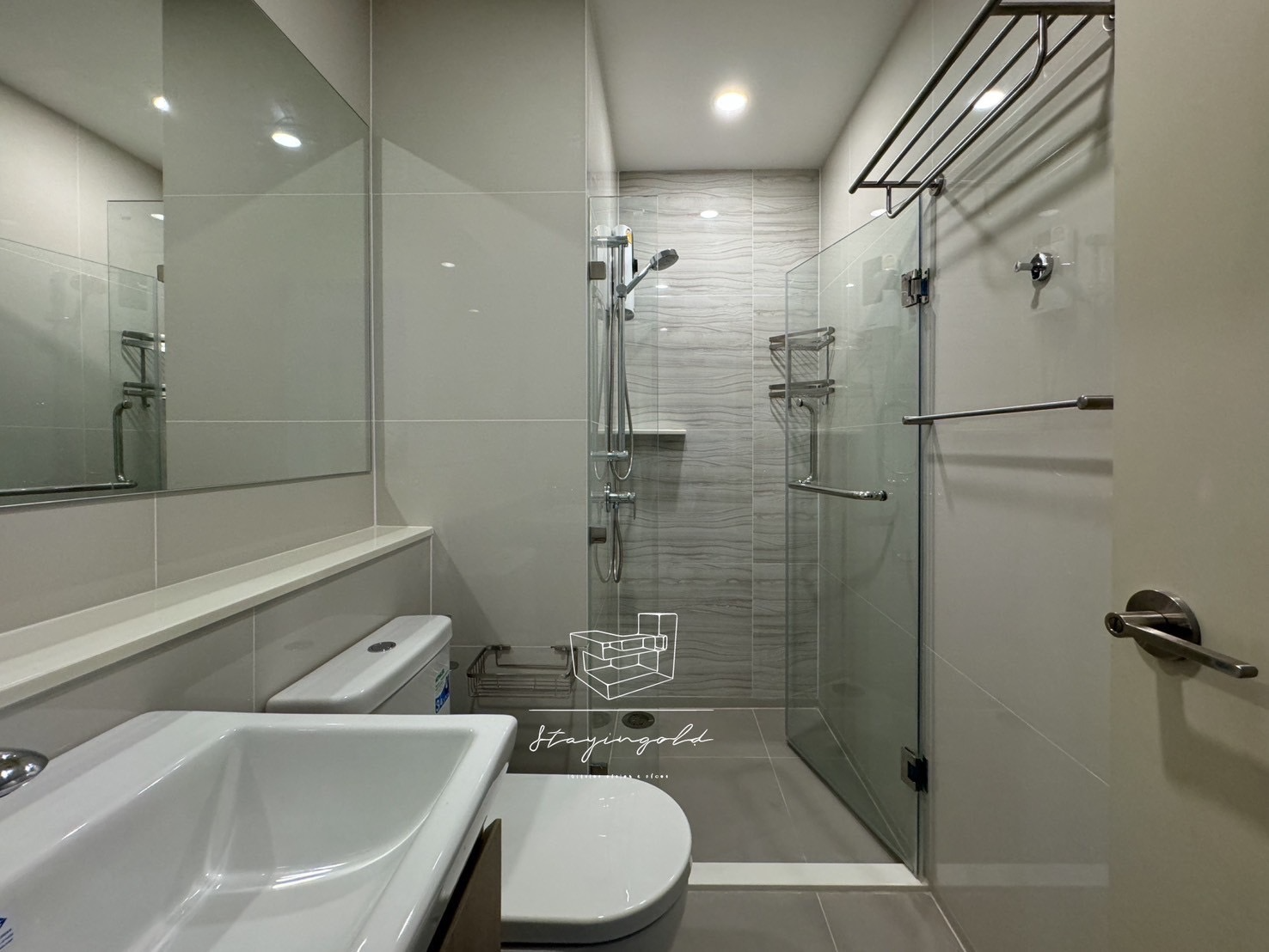 Life Rama4 Asoke Condo For Rent Preview 2