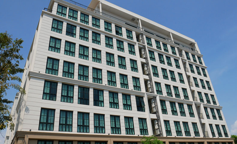 Leon Lasalle Hotel & Residences Service Apartments For Rent Preview 2