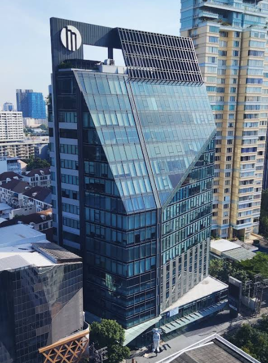 Major Tower Thonglor Office For Rent Preview 7
