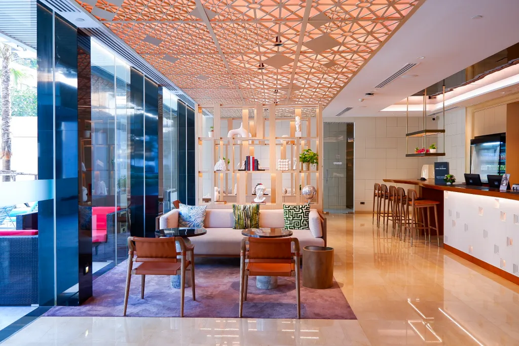 Novotel Living Bangkok Sukhumvit Service Apartment Preview 2