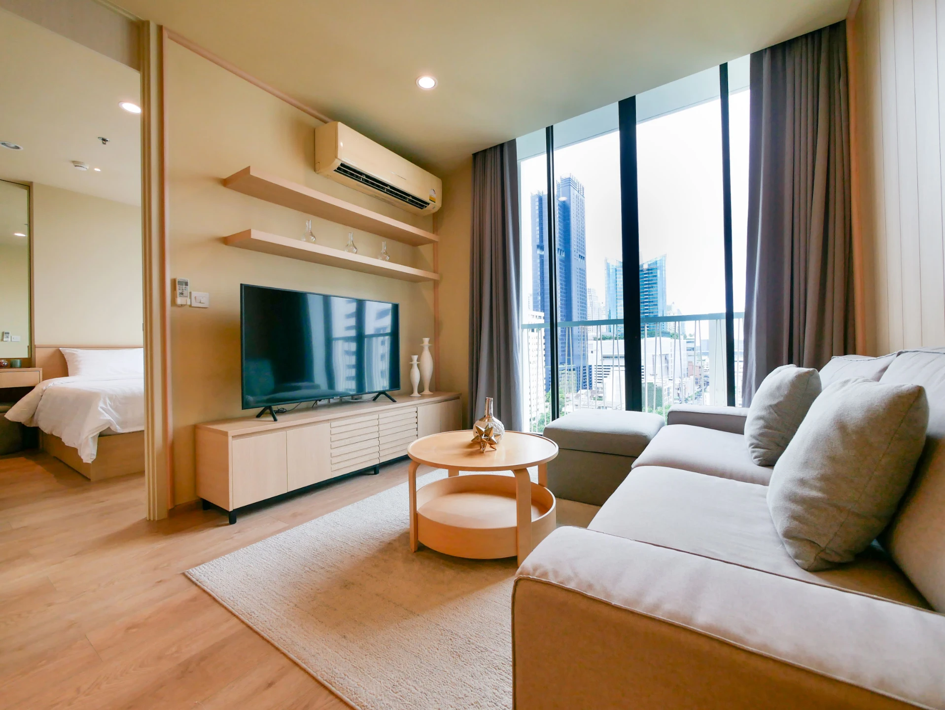 Noble Recole in Sukhumvit 19 Condo For Rent