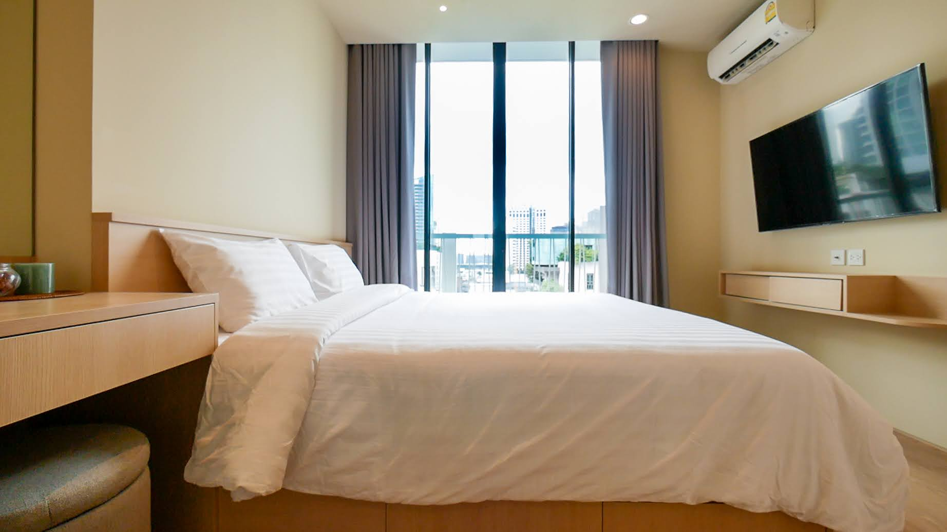 Noble Recole in Sukhumvit 19 Condo For Rent Preview 4