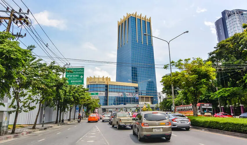 Q House Lumpini Office For Rent Preview 3