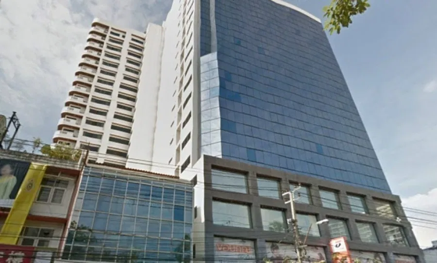 United Tower Office For Rent Preview 5